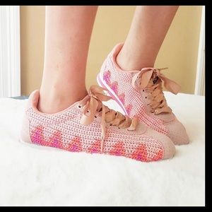 New poppy life style shoes 8 or 9